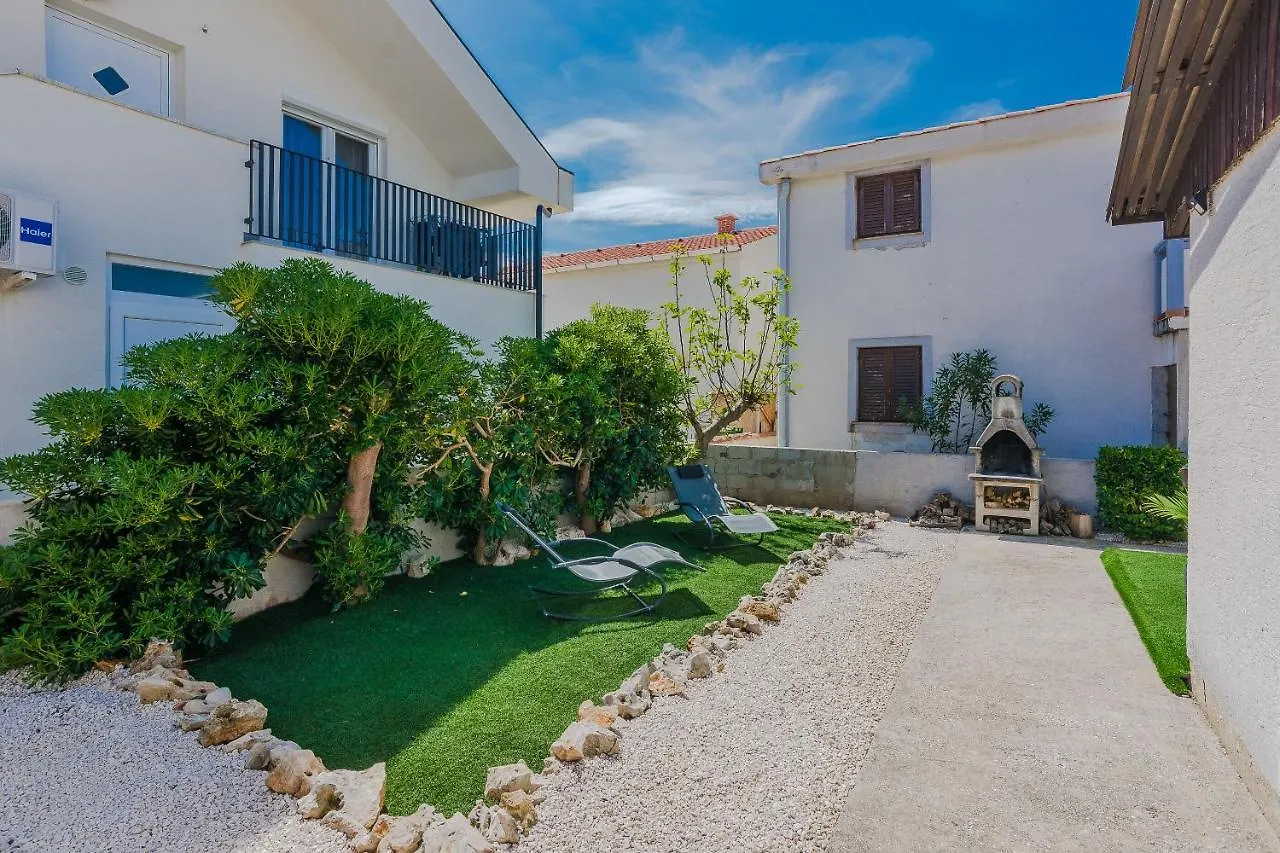 House Bukal Villa Vir Holiday home